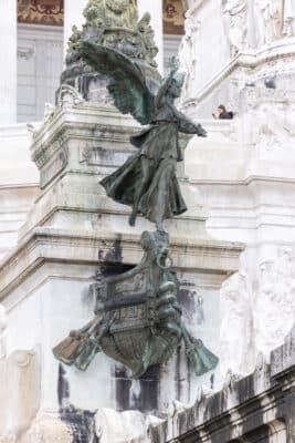 Bulgari apoia restauração do Monumento Nacional a Vítor Emanuel II em Roma 